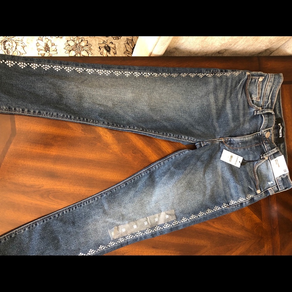 NWT Express embellished jeans